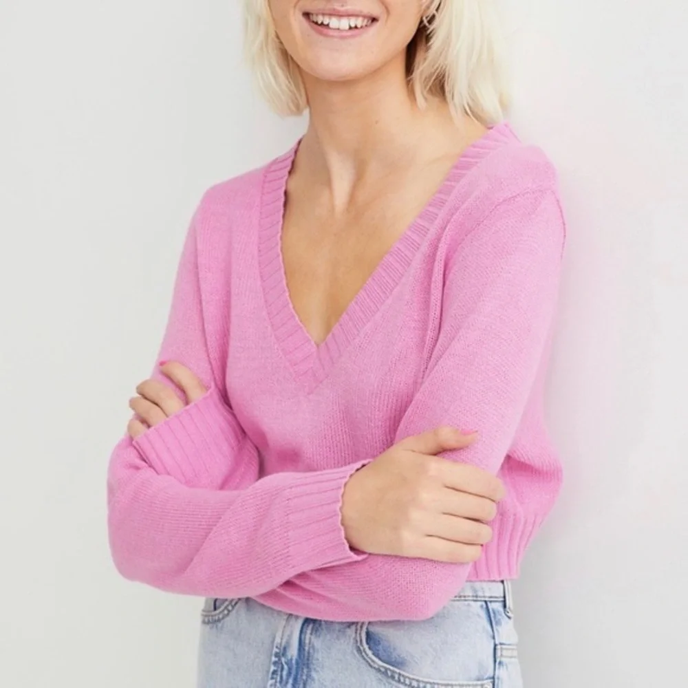 Pink cropped sweater - Picture 1 of 4